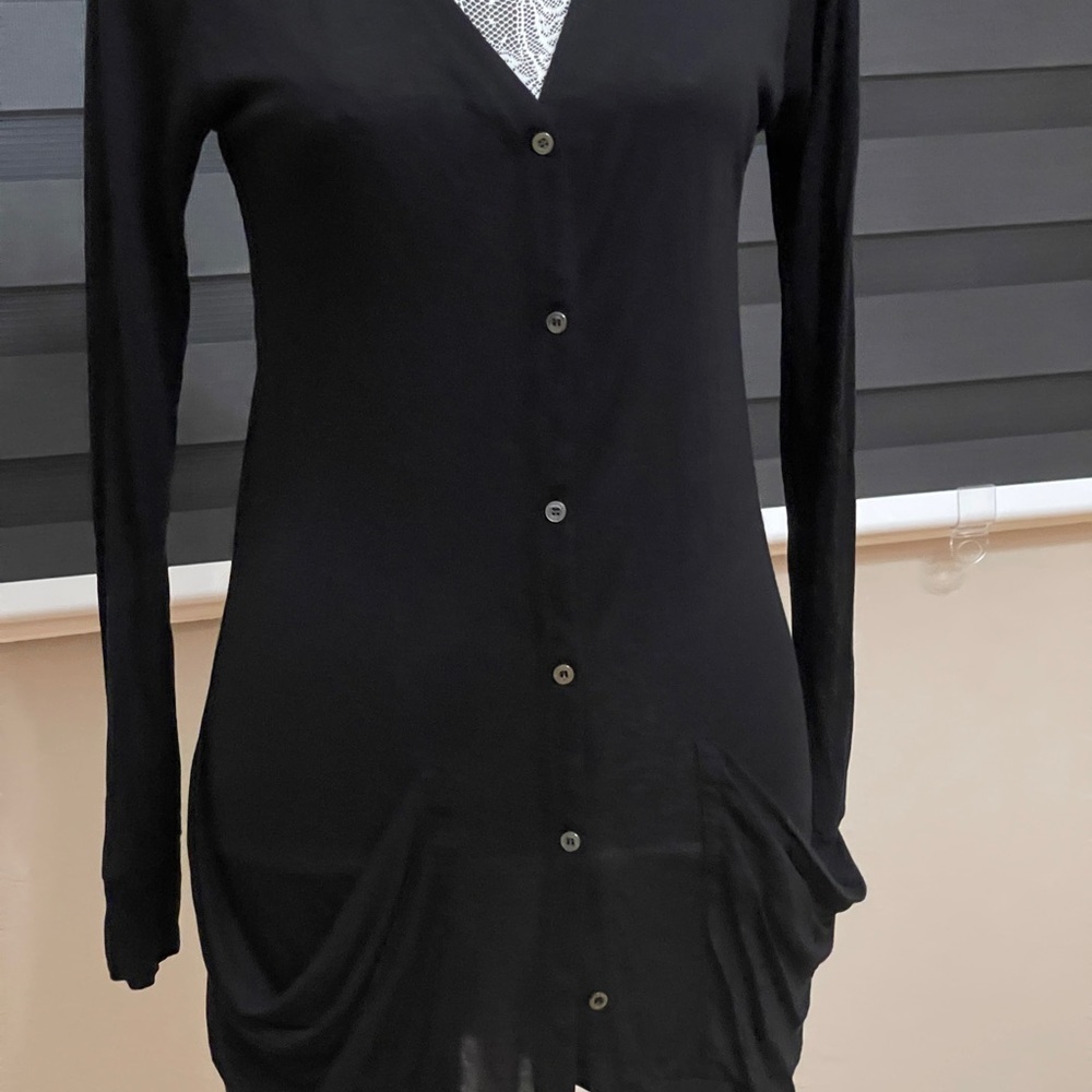 Chic Black Button-Up Tunic - Picture 7 of 7